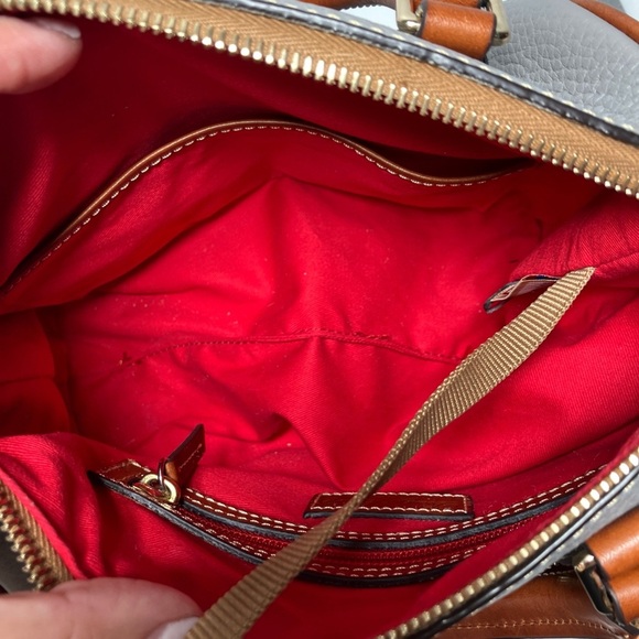 Authentic  Dooney & Bourke elephant gray pebbled leather barrel (Trudy) satchel - Picture 6 of 15